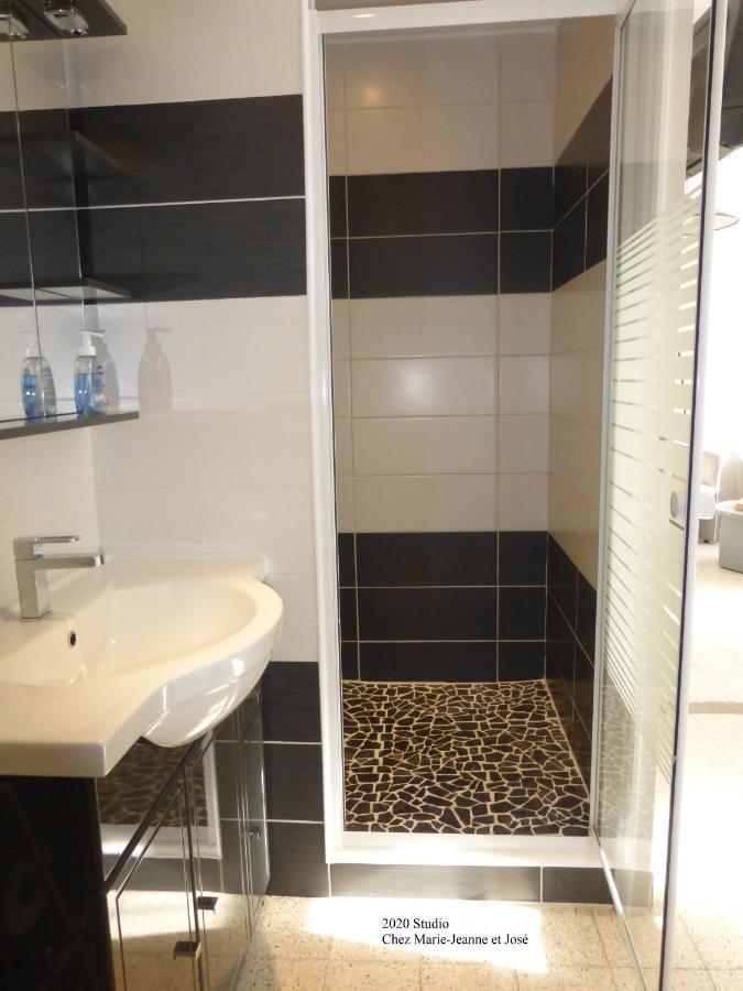 Studio Chez Jose Apartment Albert Ngoại thất bức ảnh